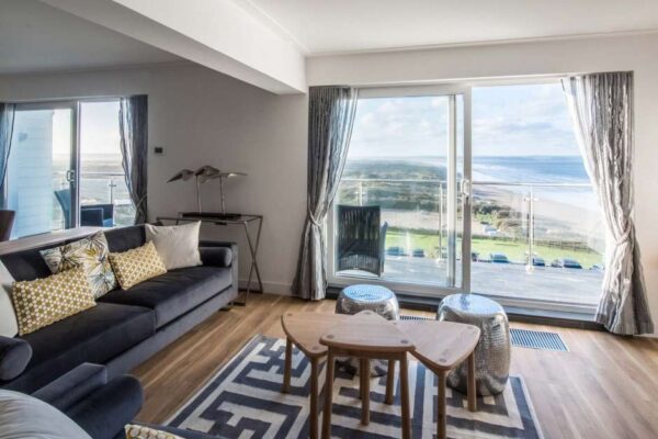 Spacious Sunshine Coast Accommodation Self Contained Ideal For Groups
